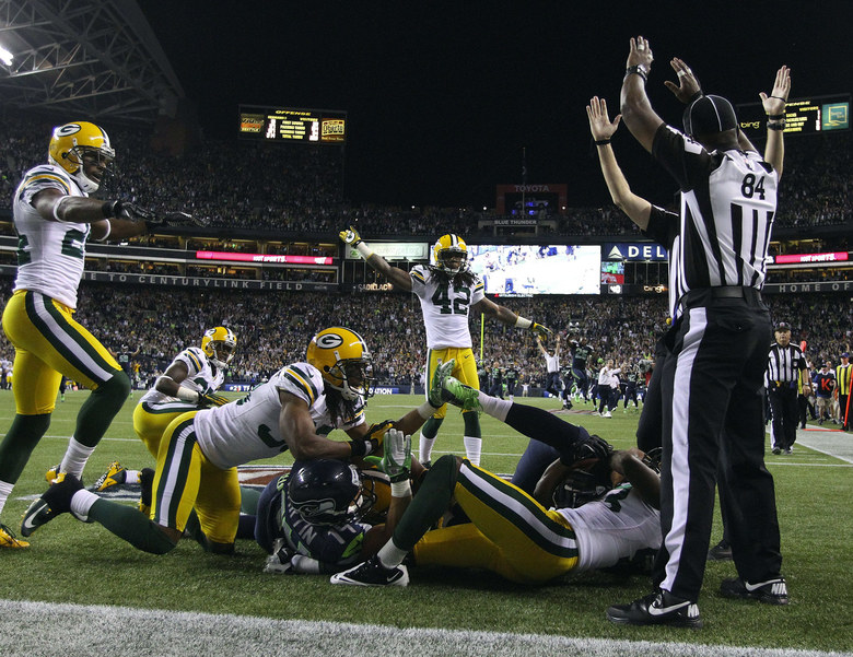 NFL ref czar defends controversial facemask call in Miracle in Motown