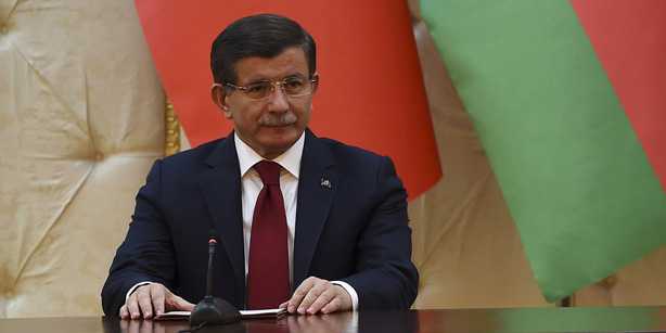 Davutoğlu says Turkey cannot be ’brought to its knees’ by Russia