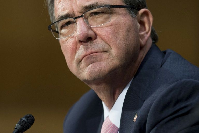 U.S. defense chief Ashton Carter in Iraq's Arbil for IS talks