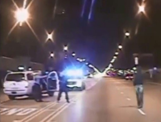 US opens federal probe into Chicago police after black teen shot dead