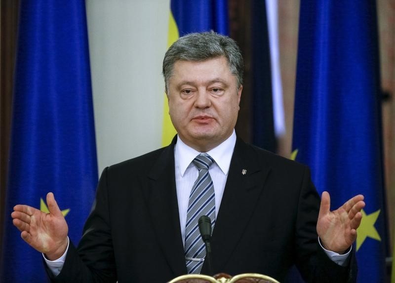 Russia suspends free-trade deal with Ukraine