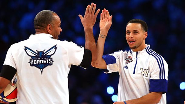 Steph Curry returns to Charlotte on Dell Curry night