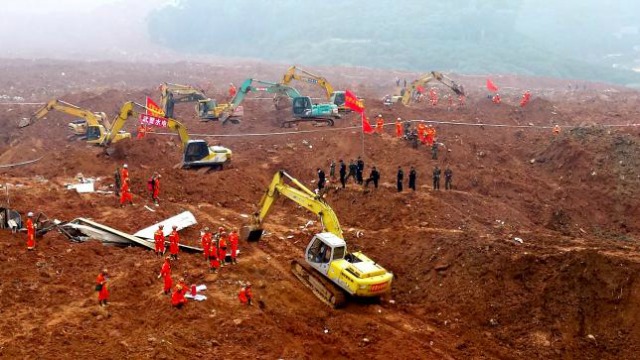 Waste spill in China after the landslide