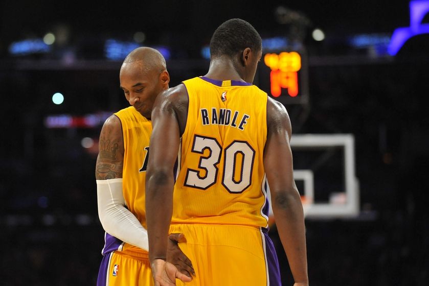 Los Angeles Lakers Should Kobe Bryant Play The KG Role