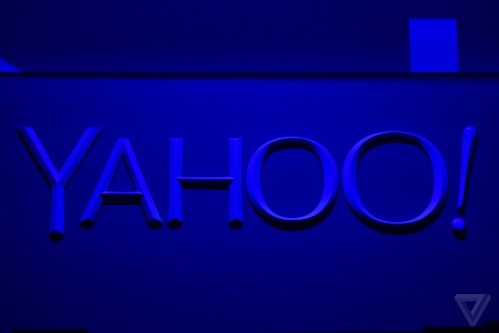 Yahoo may put itself up for sale