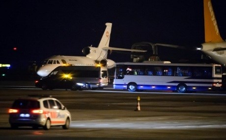 A plane carrying three US prisoners freed by Iran makes a stop in Geneva en route to Germany