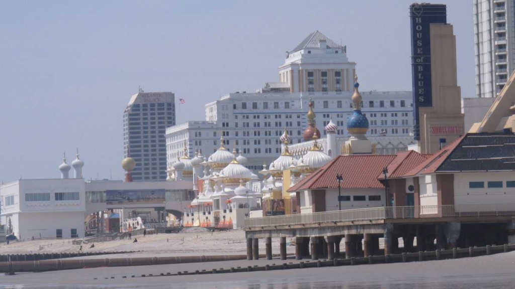 Legislative leaders have agreed to a path that could lead to a ballot question on whether the state should allow two casinos in North Jersey. Right now casinos are limited to Atlantic City