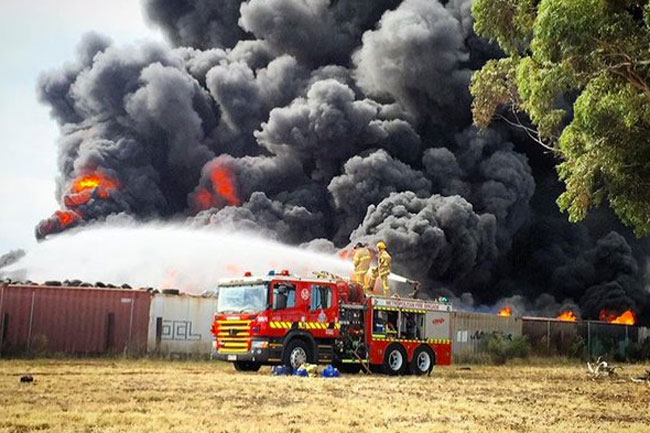 Broadmeadows fire: Smoke billowing across northern suburbs