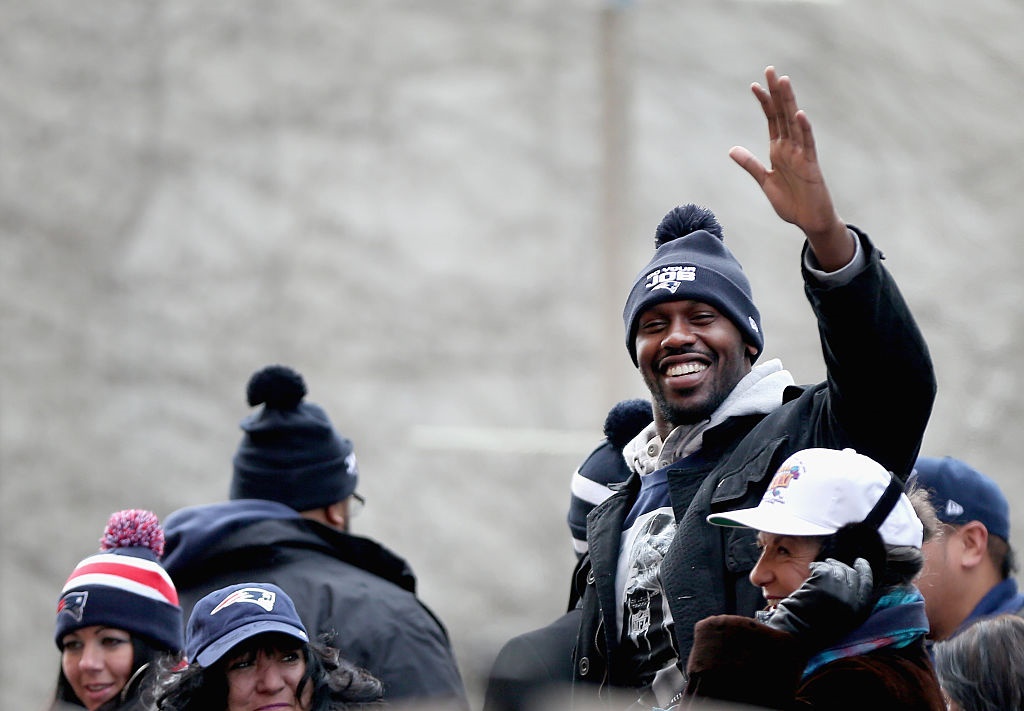 Chandler Jones Had a Bad Reaction to Synthetic Marijuana Showed Up at Police Station Shirtless