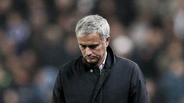 Chelsea post-match news Fans show displeasure at Mourinho dismissal