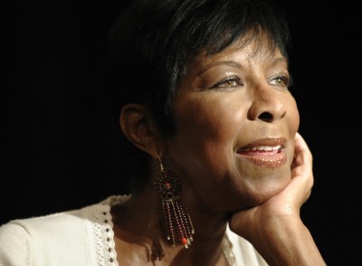 Singer Natalie Cole Dies at 65