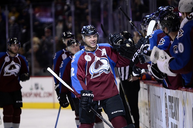 Colorado Avalanche forward Jarome Iginla scored his 600th career goal on Monday night