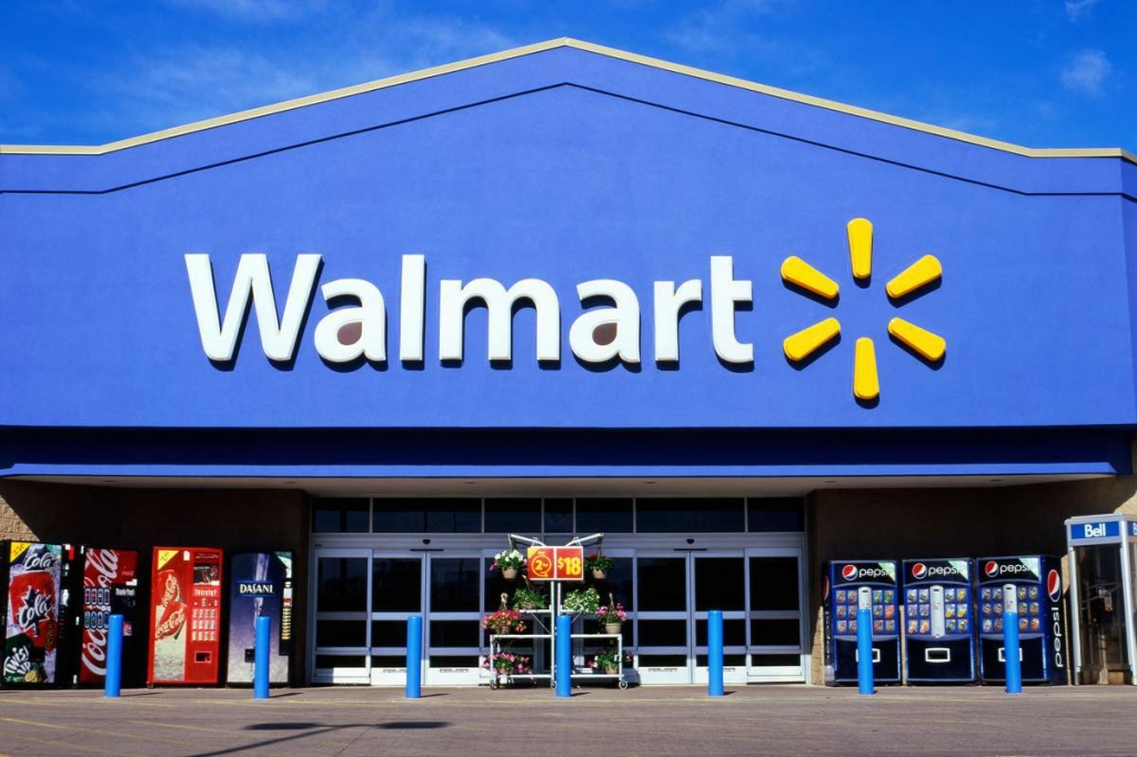 Wal-Mart to close stores including smaller stores in Texas