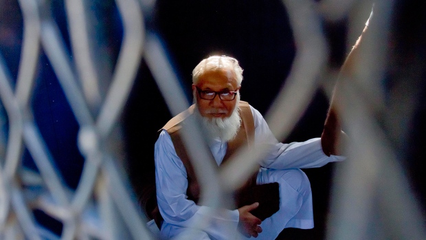 Nizami sentenced to death for war crimes