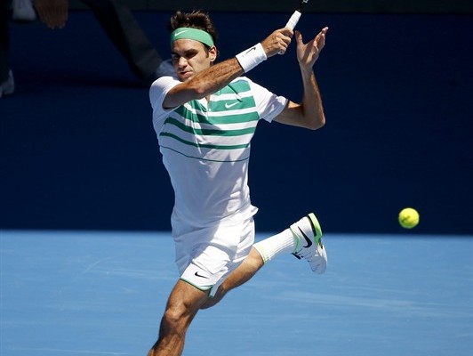 The Latest: Roger Federer into Australian Open 3rd round