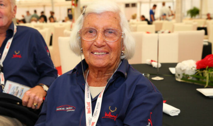 F1's first-ever female driver passes away aged 89