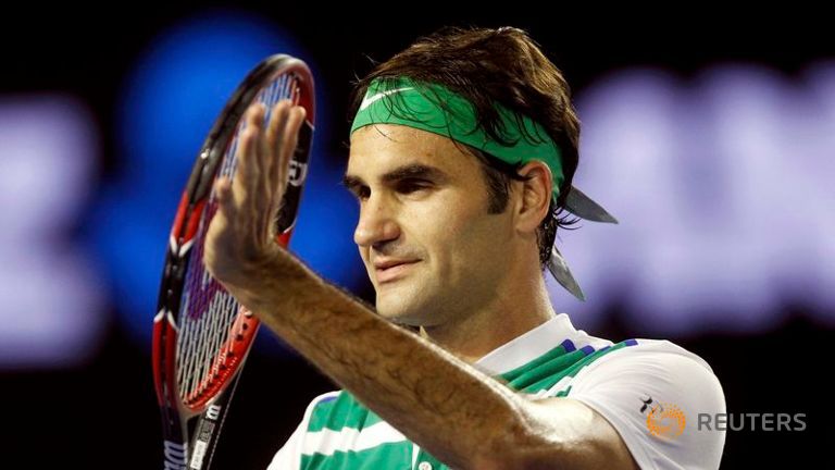 Federer seeks 12th Australian Open quarter-final