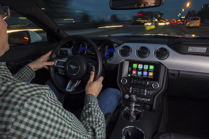 Apple CarPlay