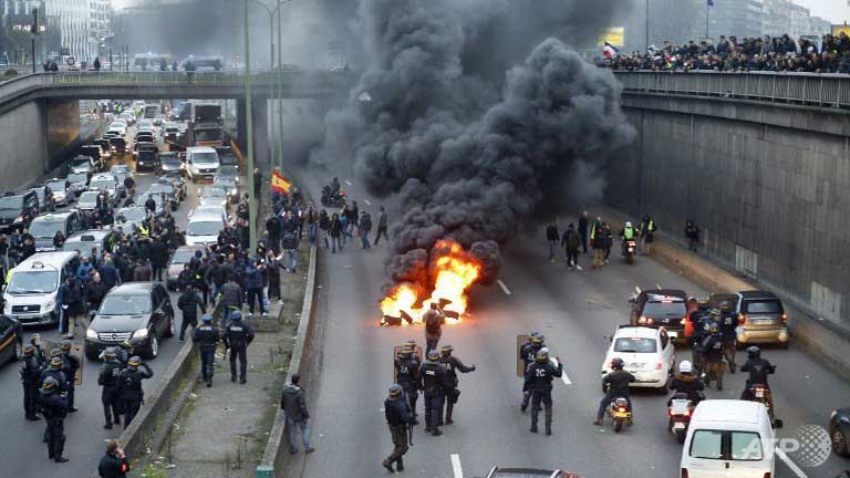 Uber Revolution: Nairobi Taxi Drivers Cry Foul