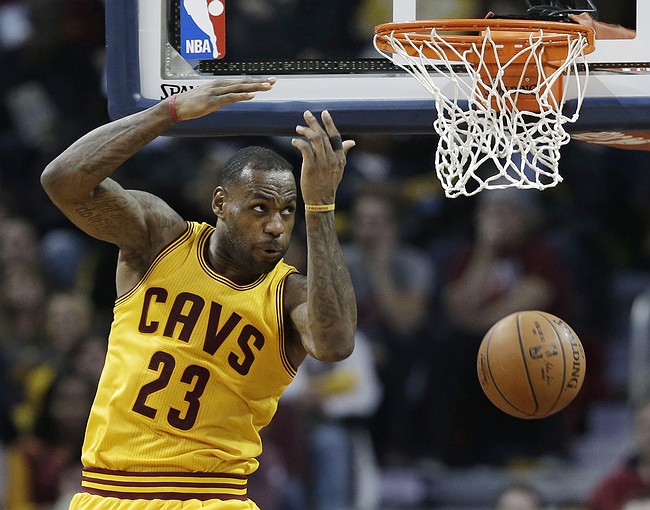 LeBron James blamed, David Blatt's camp pointing finger at Cavaliers superstar for firing