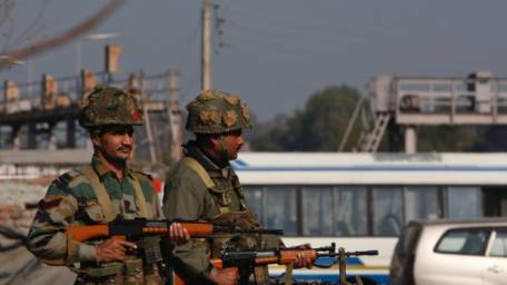 Pathankot Attack: Terrorists Crossed Border With Help of Drugs Rackets?