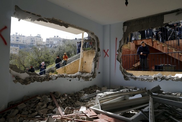 Israel carries out punitive home demolitions in East Jerusalem