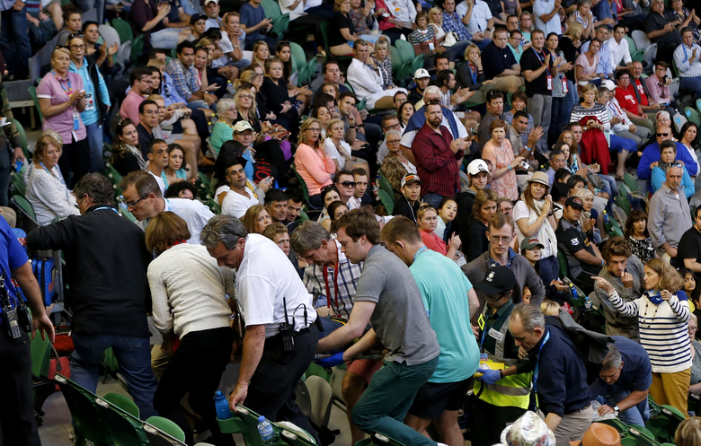 Ana Ivanovic's Coach And Andy Murray's Father-In-Law Nigel Sears Collapsed At The Australian Open [Video]