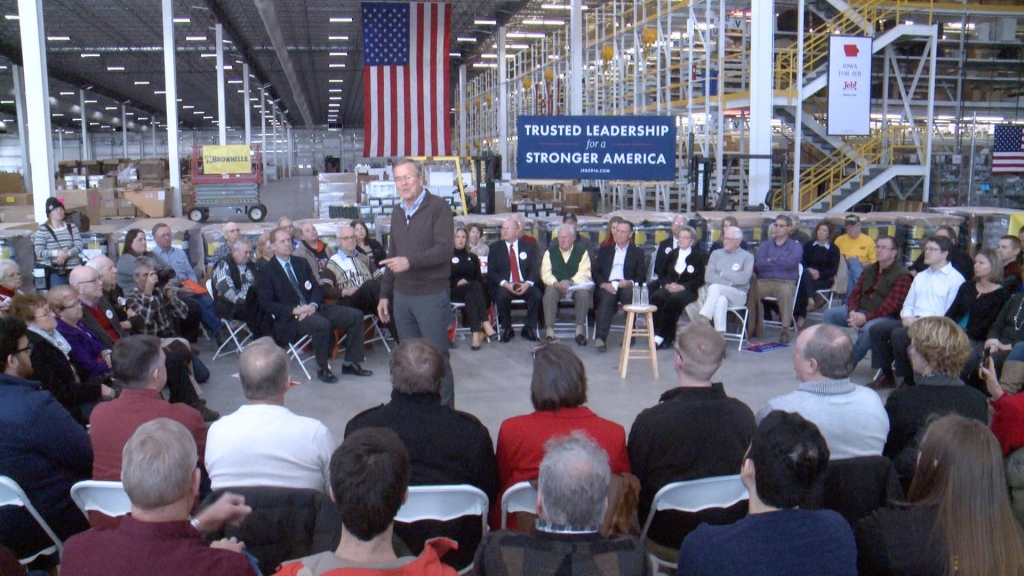 Jeb Bush speaking at Brownells in Grinnell