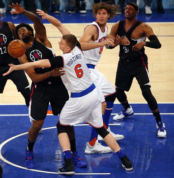 Robin Lopez Ejected vs. Clippers After Chris Paul, DeAndre Jordan Altercation