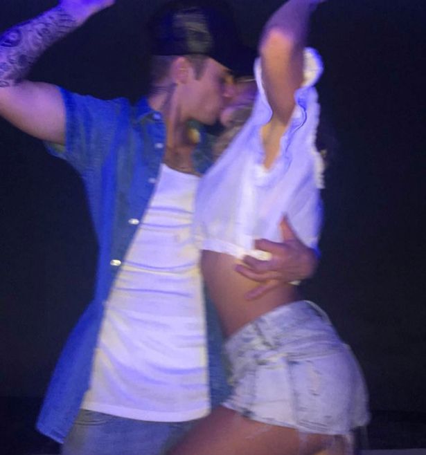Justin Bieber Kisses Hailey Baldwin in New Instagram Pic