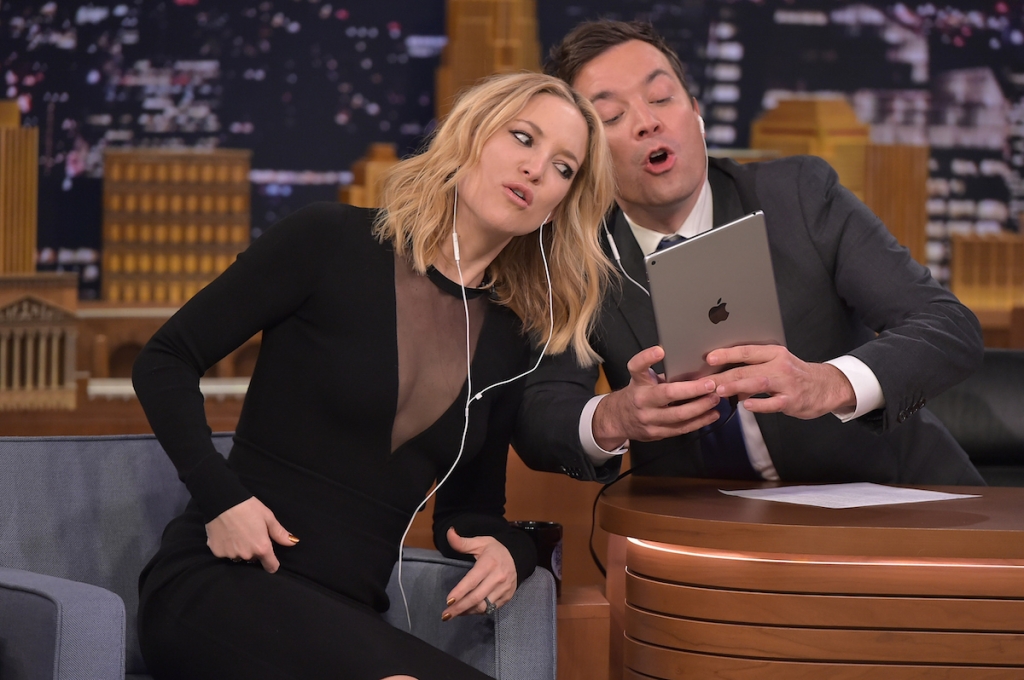 WATCH: Kate Hudson lip syncs Adele in hilarious Dubsmash clip