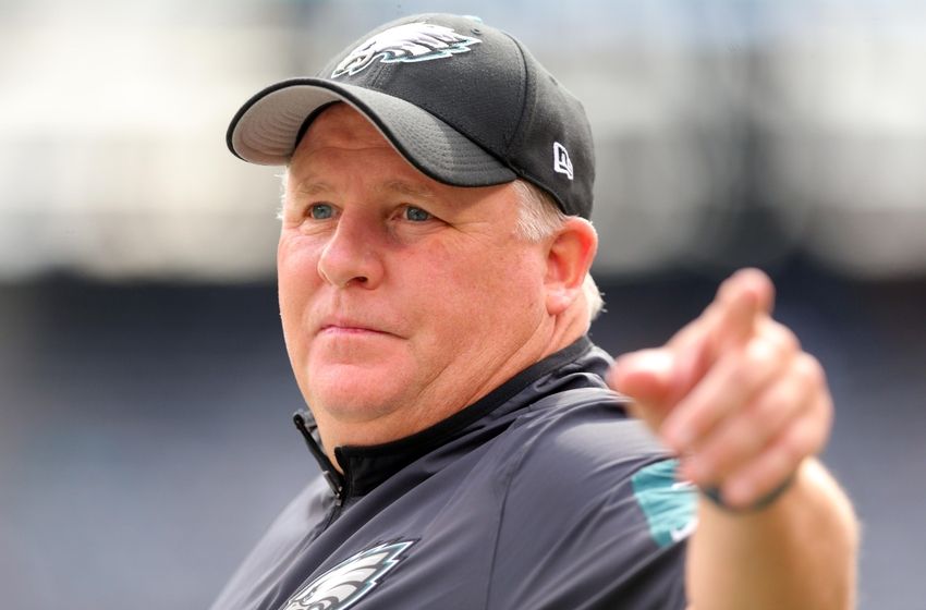 Chip Kelly should wait for next college coaching opportunity