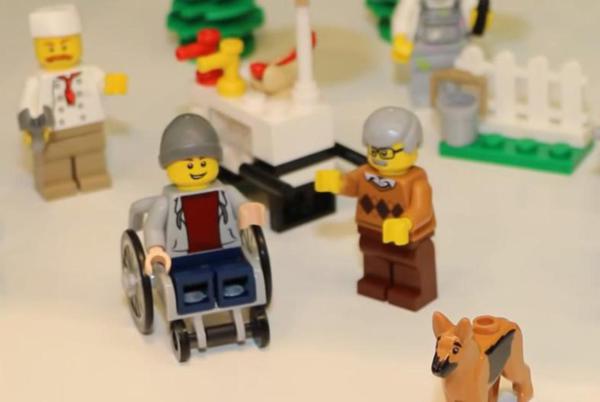 LEGO Is Finally Embracing Minifigures With Disabilities