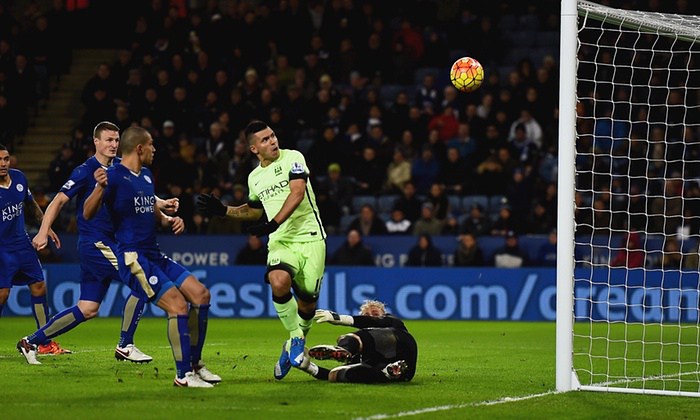 Manchester City captain Vincent Kompany faces another month out with calf injury