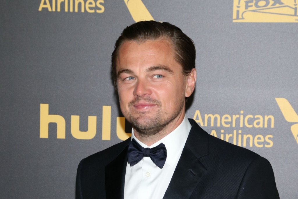 DiCaprio’s Globes win gives boost to Oscar campaign