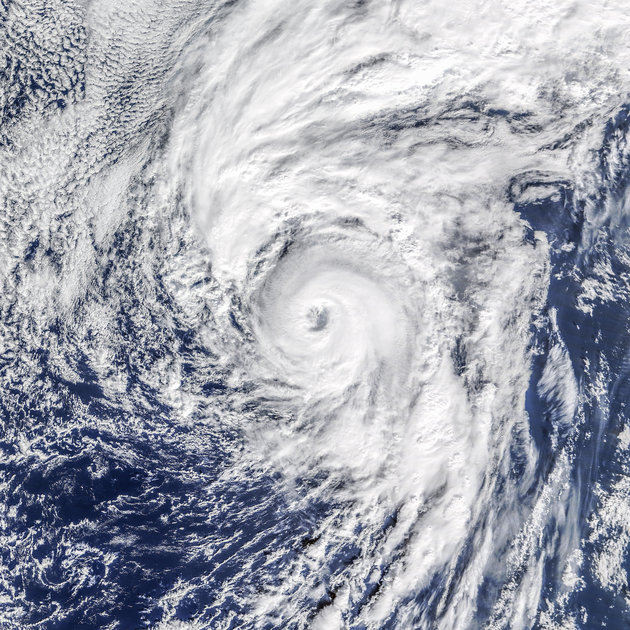 Sub-tropical storm forms in the Atlantic – in the winter