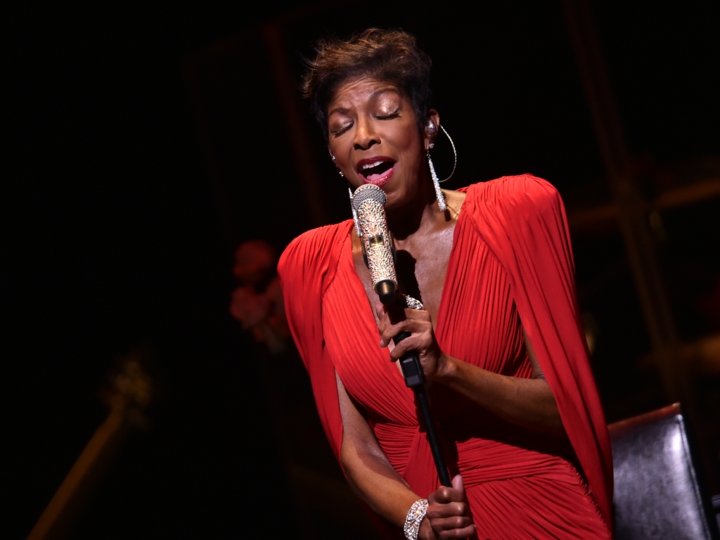 Natalie Cole performs at Jazz 91.9 WCLK's 41st Anniversary Benefit Concert