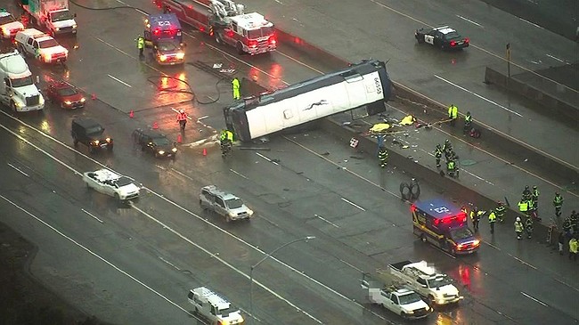 2 dead, several injured in Hwy 101 San Jose bus crash