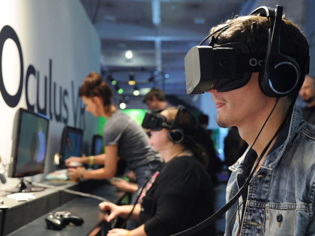 Executives at Oculus VR maker of the much-anticipated virtual-reality headset Oculus Rift have said that digital motion sickness is one of their biggest hurdles