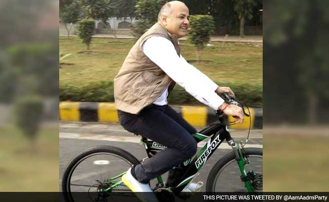 Even-Numbered Cars Roll On Day 2 AAP's Manish Sisodia Cycles To Office