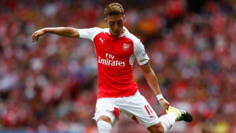 Ozil a'complete athlete- Wenger	
by
Cian O'Callaghan, 30 December 2015