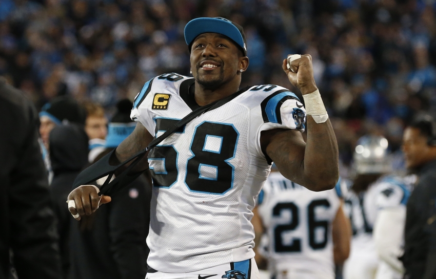 Thomas Davis has broken arm what now