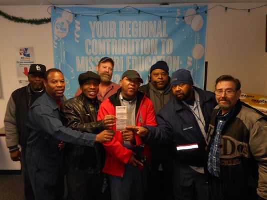 Postal workers win $1 million Powerball drawing