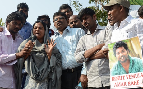 Rohith’s mother interacting with students on the university campus on Thursday. | A Suresh Kumar