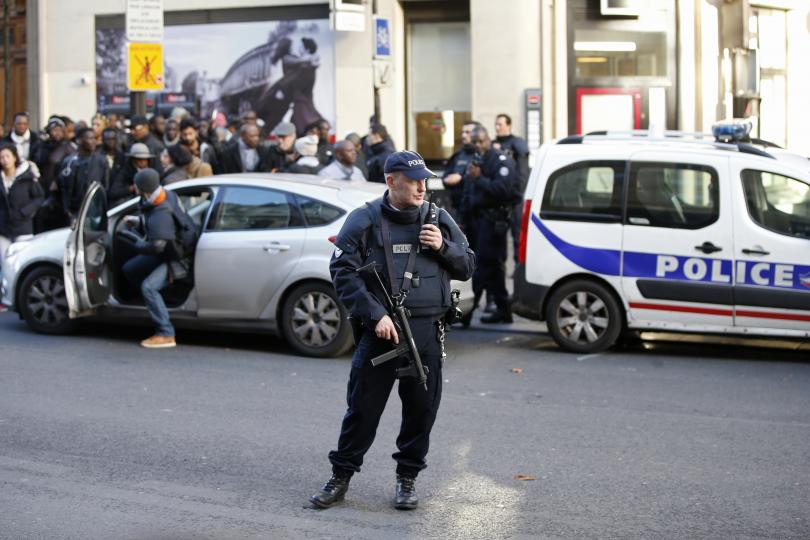 Knife-wielding man shot dead outside Paris police station