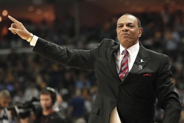 Lionel Hollins