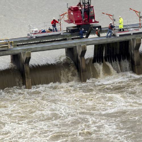 Louisiana Bracing for Mississippi Flooding