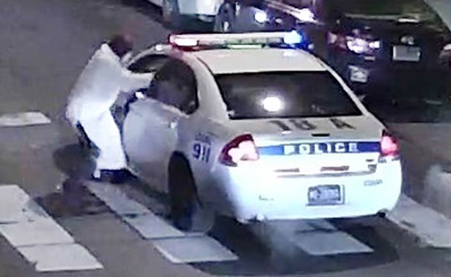 Philadelphia Police Probe Possible Extremist Ties In Police Shooting