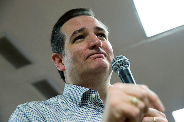 Ted Cruz Begins Six Day Campaign Swing Across Iowa