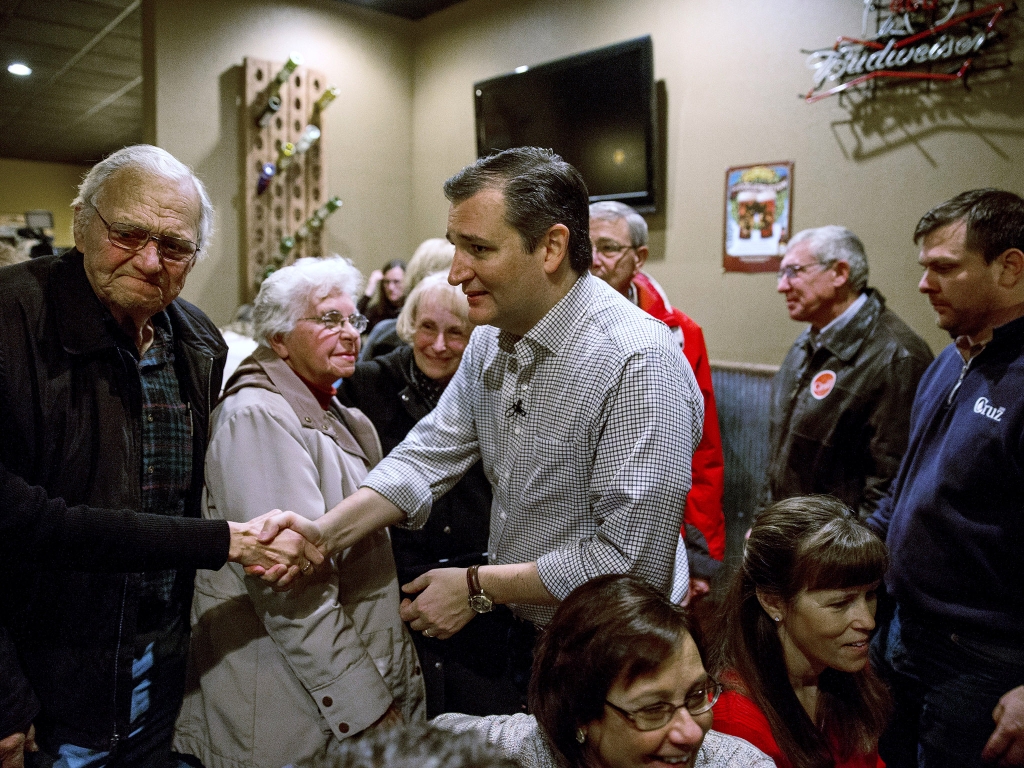 Ted Cruz greets supporters at Charlie's Steakhouse on Jan. 4 in Carroll Iowa